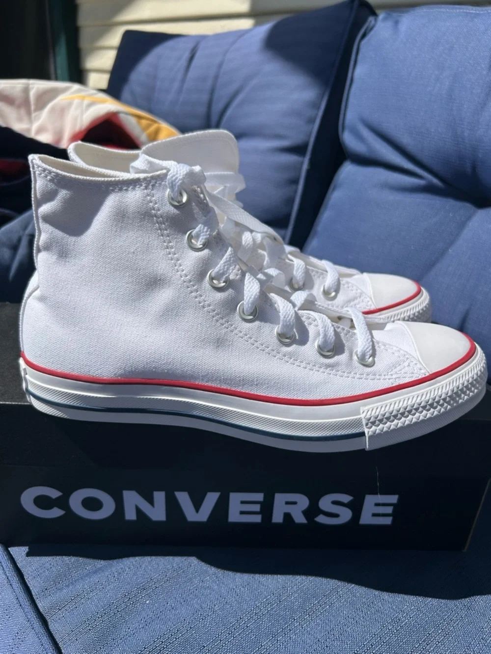 CONVERSE CTAS Chuck Taylor All Star Hi Sneaker M6 W8 WIDE WIDTH Optic NIB - Picture 11 of 12